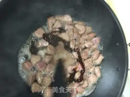Make Black pepper beef noodles step 2