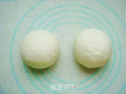 Make Blueberry rolls step 4