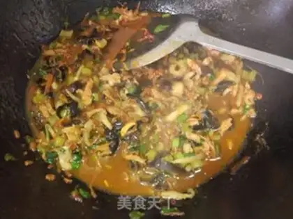 Make Delicious noodles step 22