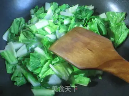 Make Egg-dried cabbage step 2