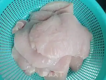 Make Gold pork chops step 1
