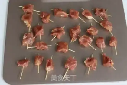 Make Ridiculous toothpick meat step 4