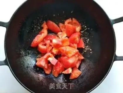 Make Potato sauce noodles step 3