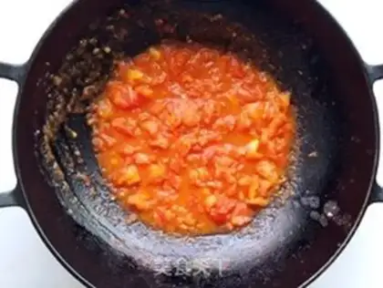 Make Potato sauce noodles step 4