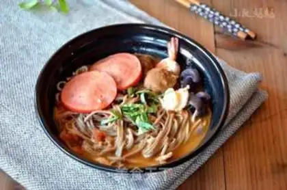 Make Potato sauce noodles step 9