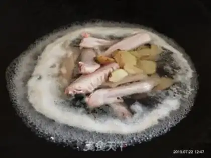 Make The halama wings step 2