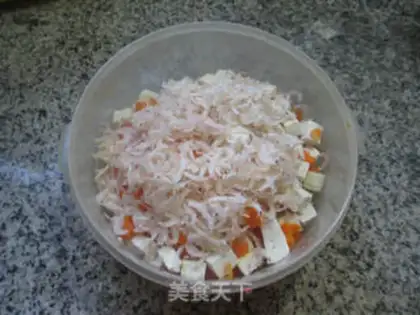 Make Shrimp-skin carrots with old tofu step 5