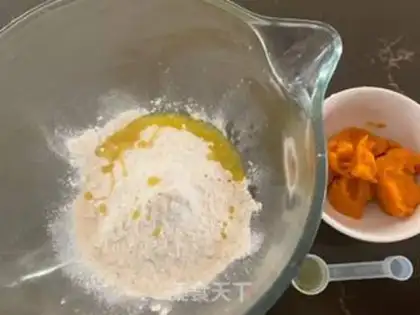 Make Homemade pumpkin noodles step 0