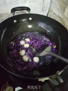 Make Fishballs, blue noodles step 2
