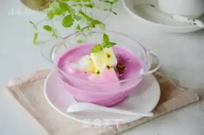 Make Flamingo ice cream shake step 7