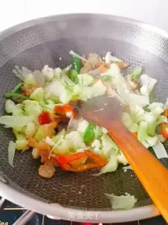 Make Pelican pineapple step 8