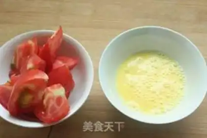 Make Tomato egg noodles step 1