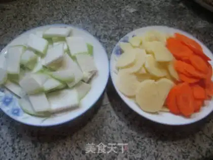 Make Carrots, potatoes, pickles step 0