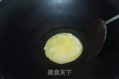 Make Tomato egg noodles step 3