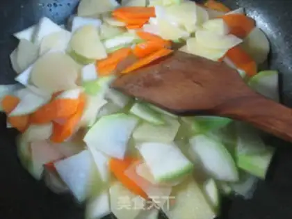 Make Carrots, potatoes, pickles step 7