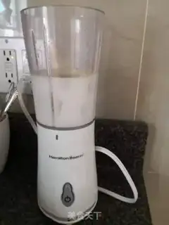Make Banana shake step 2