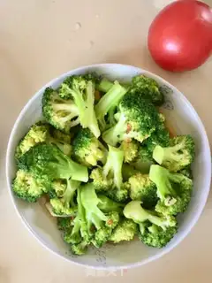 Make Garlic broccoli step 4