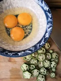 Make Autumn eggs step 0