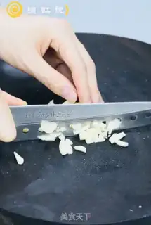 Make Garlic golden mushrooms step 1