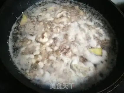 Make Chicken pieces of sauce step 2