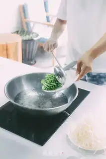 Make The Emerald Silver Budded Fry contest step 2