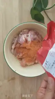 Make Orléans chicken leg chop step 2