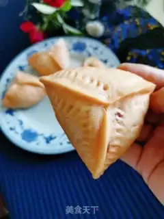 Make Flaming Dragon Sugar Triangle step 17