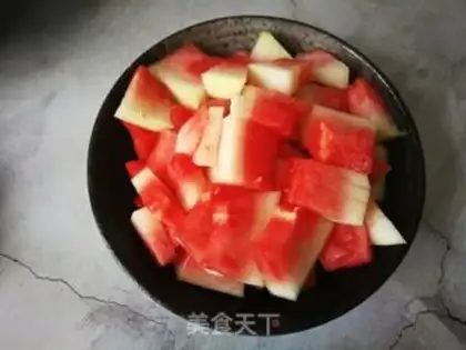 Make Watermelon celery bean sauce step 4