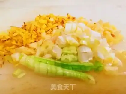 Make Pyramid eggs step 2
