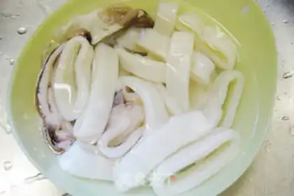 Make Onion squid rings step 0