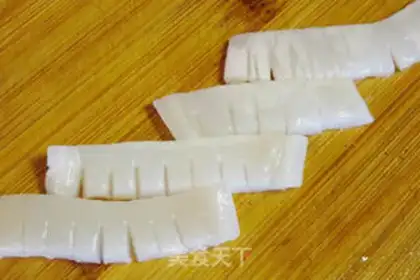 Make Onion squid rings step 1