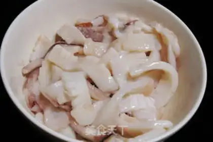 Make Onion squid rings step 3