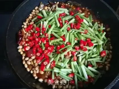 Make Watermelon celery bean sauce step 16