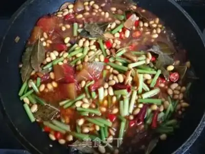 Make Watermelon celery bean sauce step 18