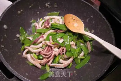 Make Onion squid rings step 7