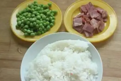 Make Bacon fried rice step 0