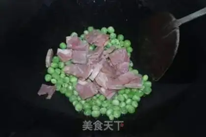 Make Bacon fried rice step 2