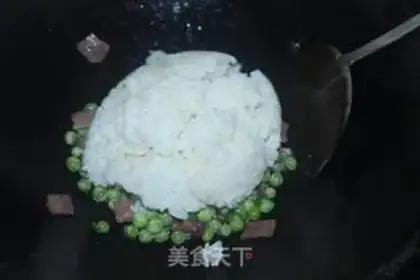 Make Bacon fried rice step 3