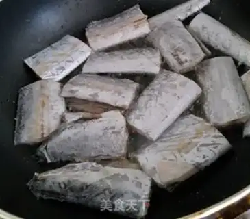 Make Red-fried fish step 2