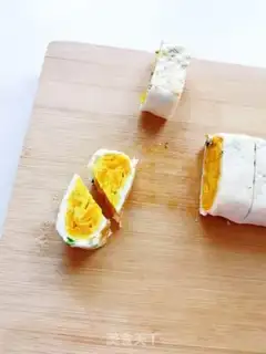 Make Pumpkin egg rolls step 13