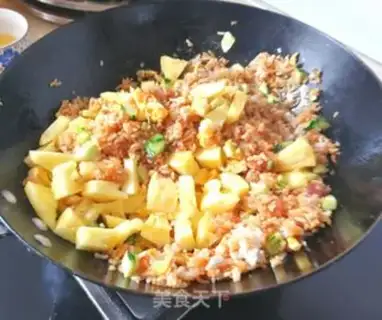 Make Pineapple rice step 7