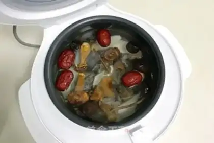 Make Frozen chicken soup step 5
