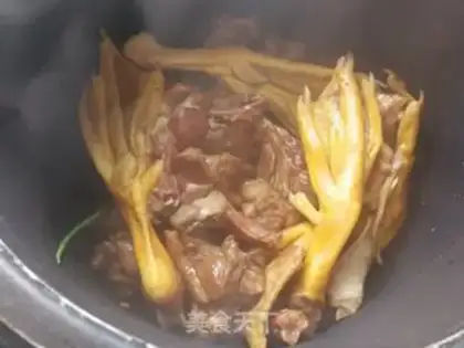 Make Tea mushroom duck step 9