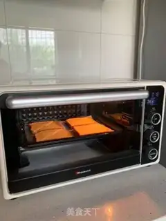 Make Honey butter toast step 4
