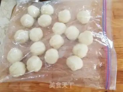 Make ♪ Gold, sand, milk, ice-cream mooncake ♪ step 9