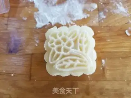 Make ♪ Gold, sand, milk, ice-cream mooncake ♪ step 13