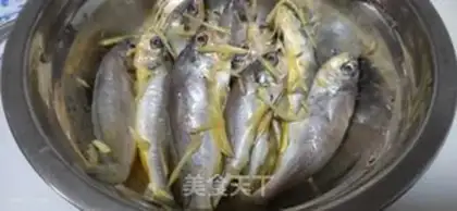 Make Jealousy yellowfish step 1