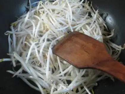 Make The celery sprouts step 1