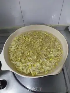 Make The apricot sprouts step 1