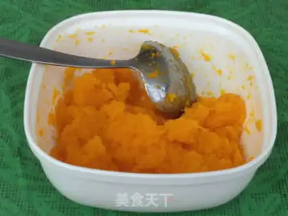 Make Pumpkin dates step 3
